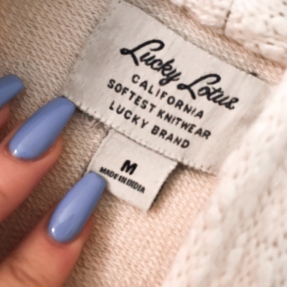 Beige cardigan sweater with knitted pockets - Picture 5 of 5